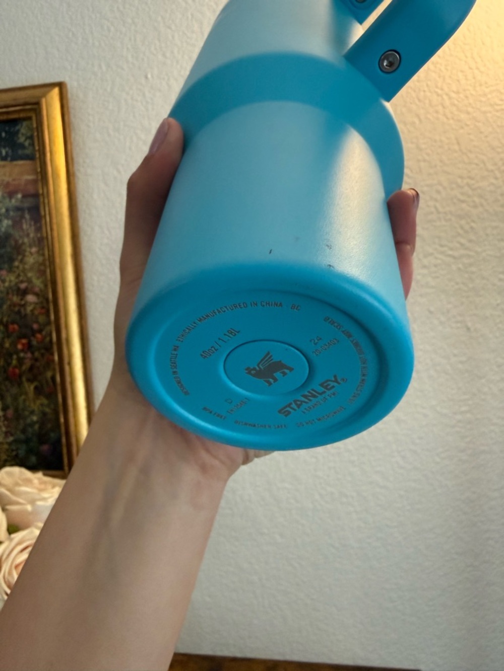 Stanley Bright Blue Insulated Travel Mug with Handle and Straw - Picture 4 of 5